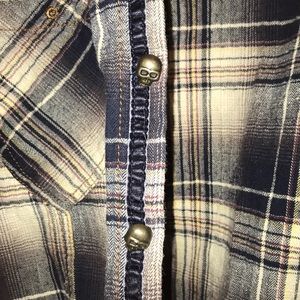 Shirts - skull plaid long sleeve shirt Shirts - skull plaid long sleeve shirt